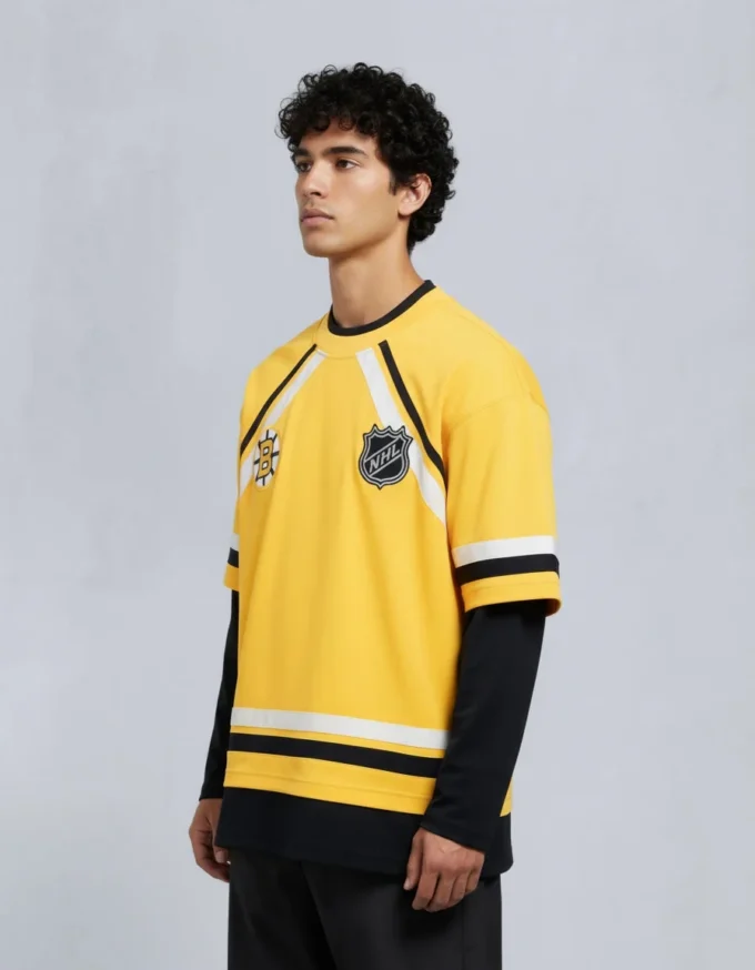 Nhl X Moose Knuckles Bruins Tee